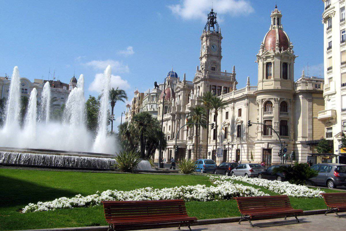Sh suite palace services SH Suite Palace Hotel Valencia Sh suite palace services SH Suite Palace Hotel Valencia