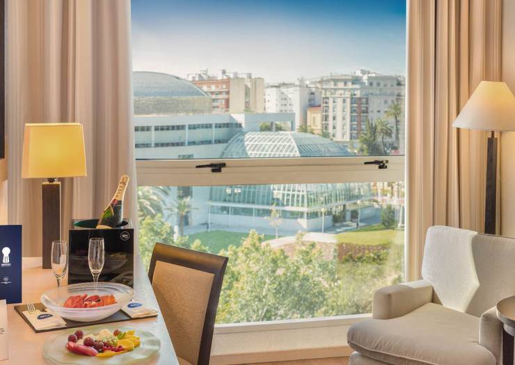 Superior rooms with views Hotel SH Valencia Palace Superior rooms with views Hotel SH Valencia Palace