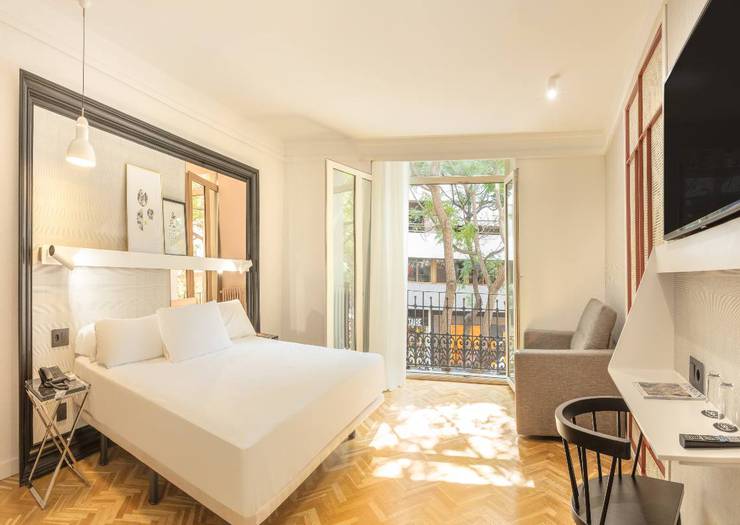 Habitación superior con cama supletoria Hotel SH Inglés Valencia Habitación superior con cama supletoria Hotel SH Inglés Valencia