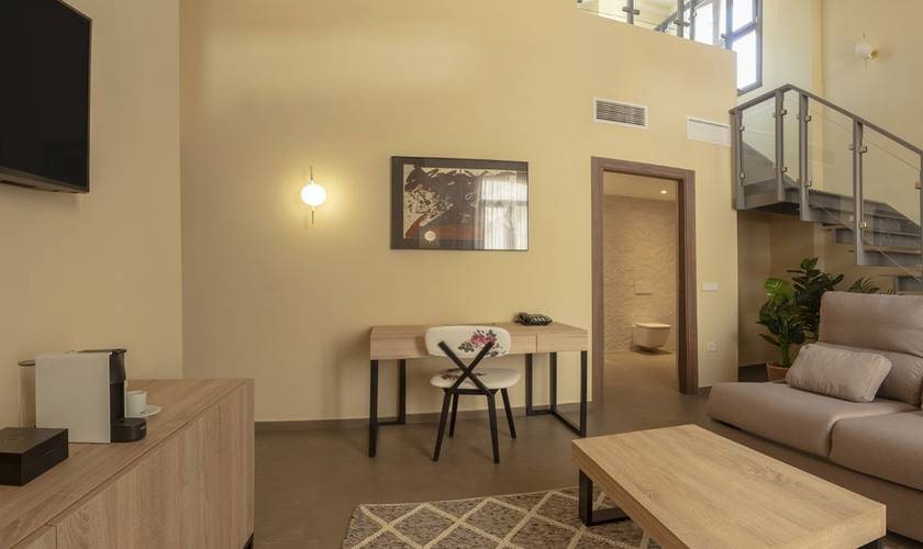 Junior suite SH Suite Palace Hotel Valencia Junior suite SH Suite Palace Hotel Valencia