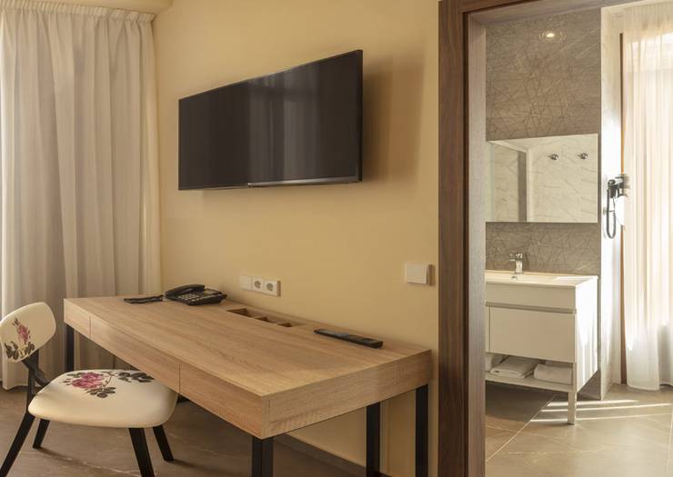 Habitación superior Hotel SH Suite Palace Valencia Habitación superior Hotel SH Suite Palace Valencia