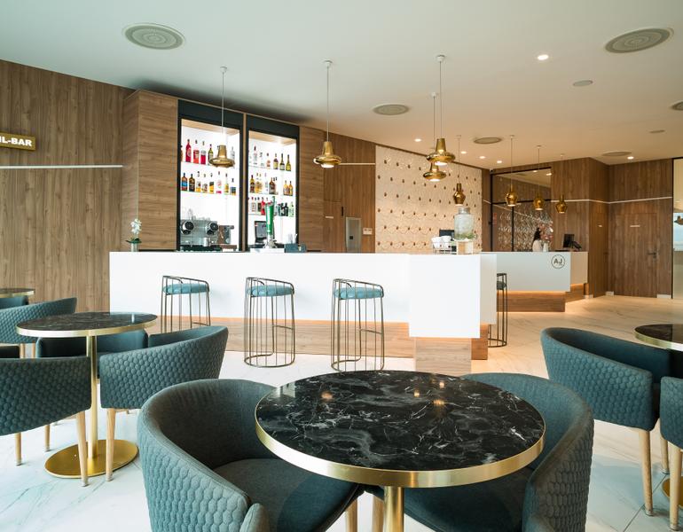 Lobby Bar SH Hoteles Lobby Bar SH Hoteles