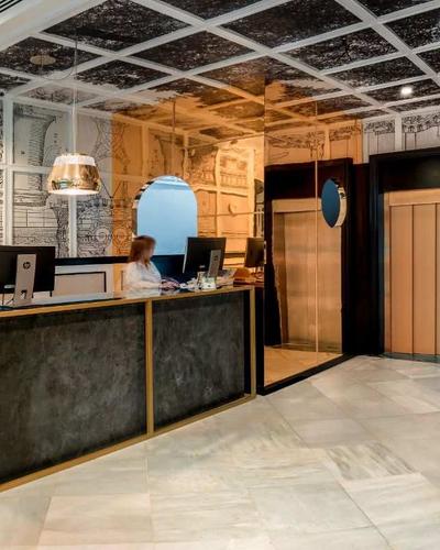 Recepción 24 horas Hotel SH Inglés Valencia Recepción 24 horas Hotel SH Inglés Valencia