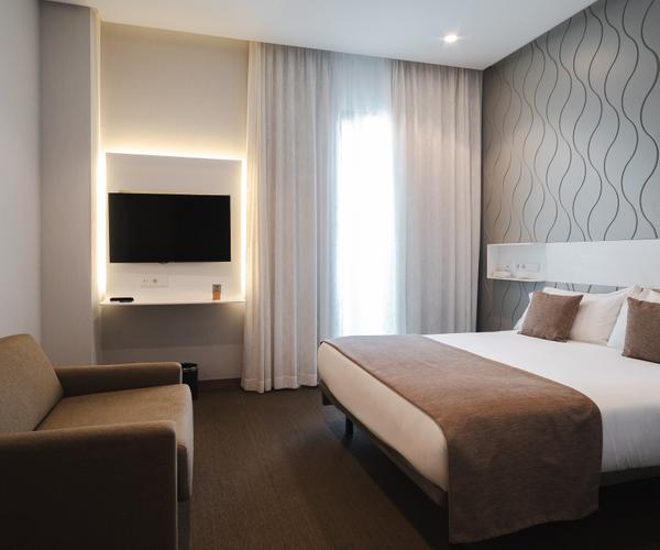 Habitación doble con cama supletoria Hotel Gran Alacant by SH Hoteles Santa Pola, Alicante Habitación doble con cama supletoria Hotel Gran Alacant by SH Hoteles Santa Pola, Alicante