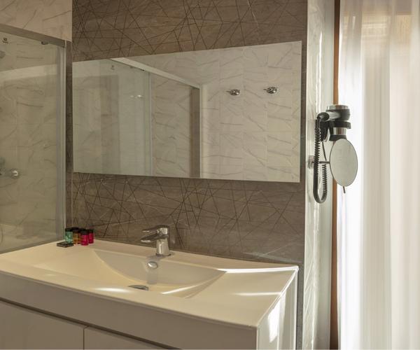 Superior Room SH Suite Palace Hotel Valencia Superior Room SH Suite Palace Hotel Valencia