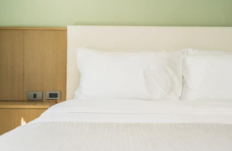 Junior suite Hotel SH Campus Lyceum Moncada, Valencia Junior suite Hotel SH Campus Lyceum Moncada, Valencia