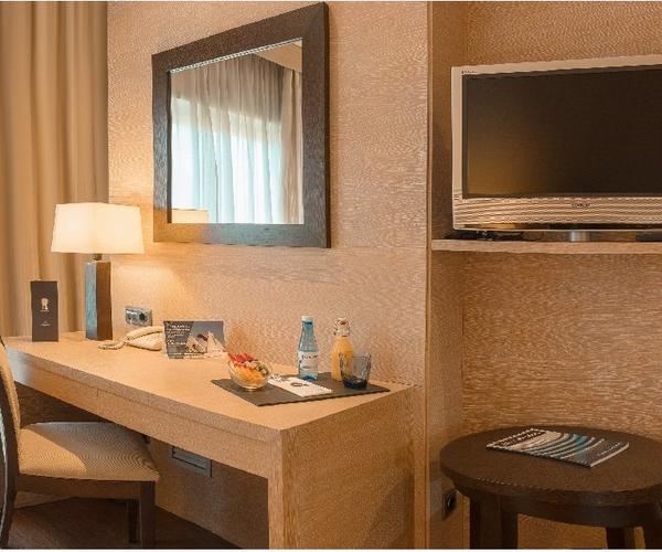 Habitación superior Hotel SH Valencia Palace Habitación superior Hotel SH Valencia Palace