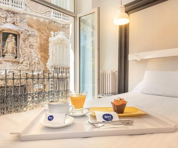 Habitación con vistas (17m2) Hotel SH Inglés Valencia Habitación con vistas (17m2) Hotel SH Inglés Valencia